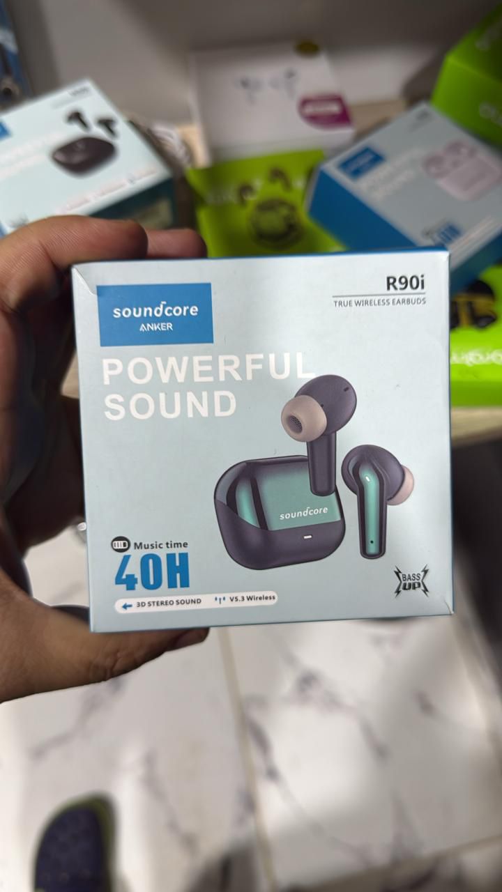 سماعة ساوند كور لون اسود