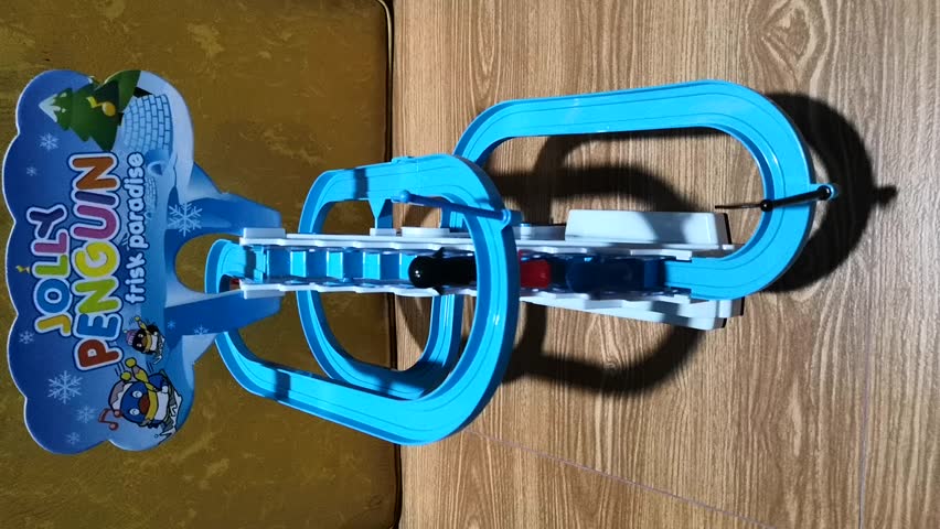 ملاهي البطريق العجيبة - الصورة 4