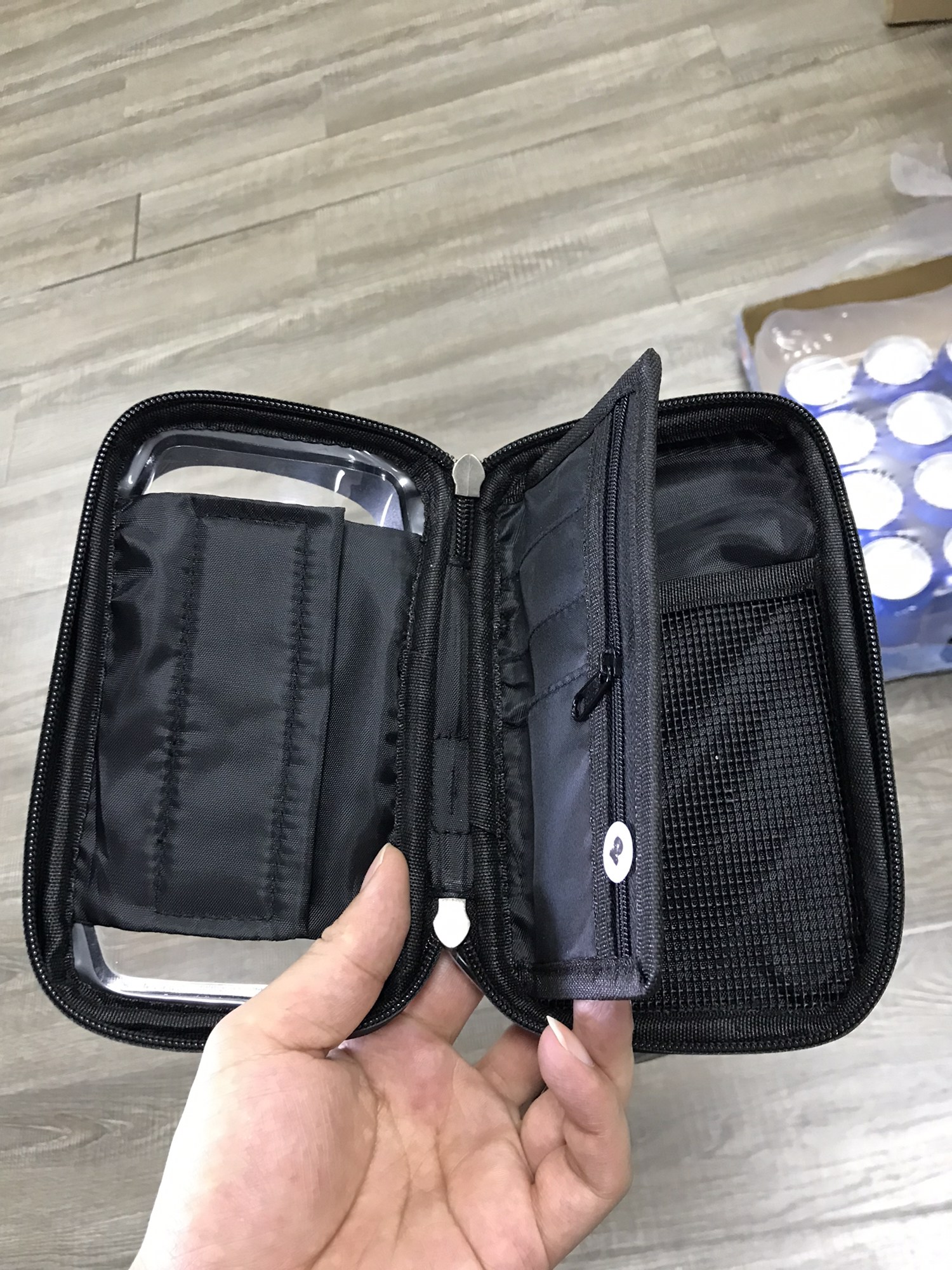 • " حامل موبايل وتربروف تاتش و حافظ للكروت" - الصورة 4