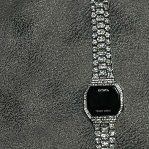 ساعة DITOVA فصوص